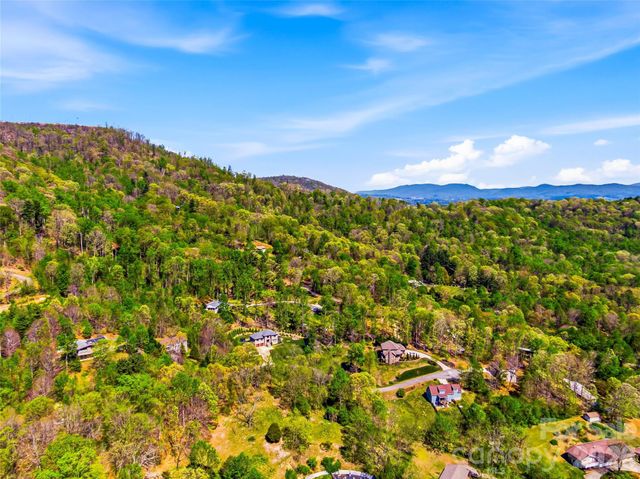 24 Sunnie Rae Lane, Candler, NC 28715