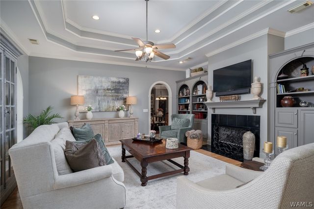 2935 Lake Crest, Tuscaloosa, AL 35406