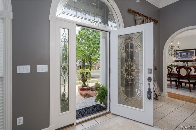 2935 Lake Crest, Tuscaloosa, AL 35406