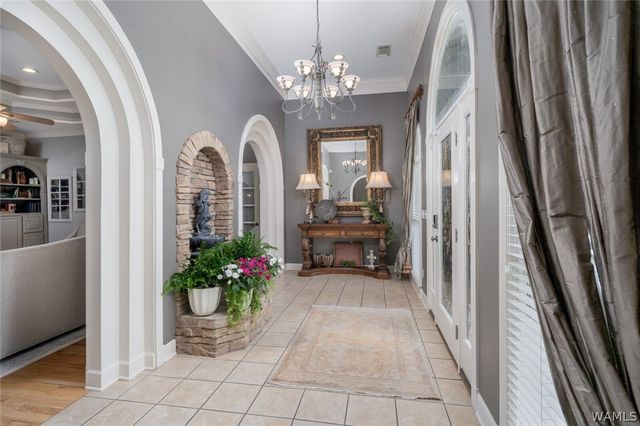 2935 Lake Crest, Tuscaloosa, AL 35406