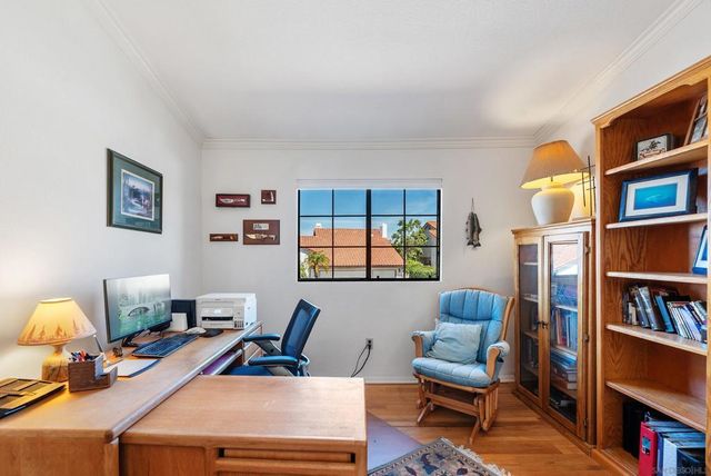 821 Inspiration Ln, Escondido, CA 92025