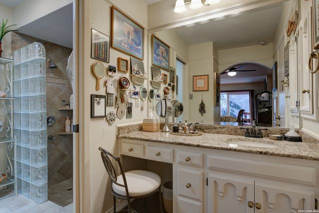 11710 Whisper Bow, San Antonio, TX 78230