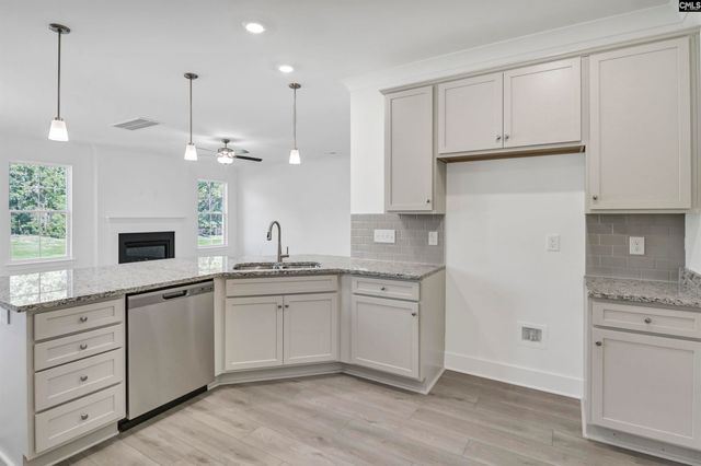 632 Thunder Gulch Avenue, Lexington, SC 29073