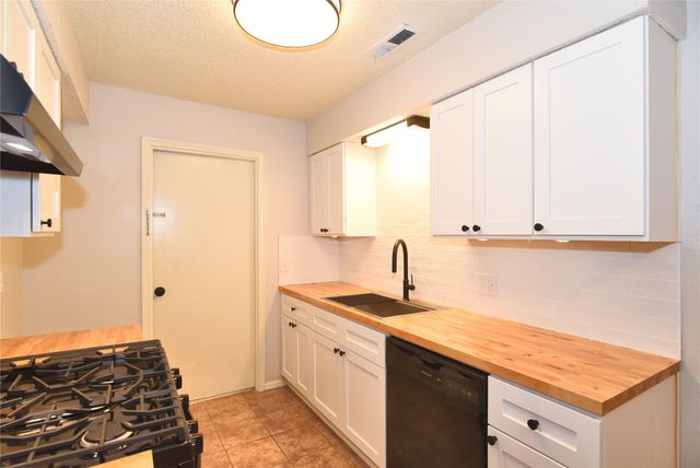 517 W Quantico Street, Broken Arrow, OK 74011