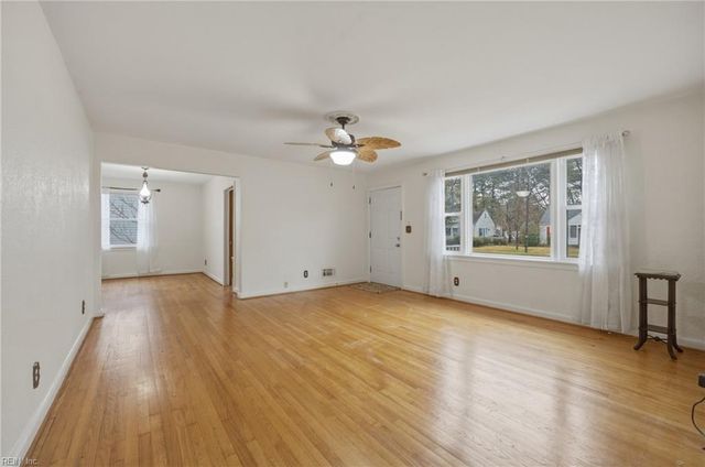 504 W Little Creek RD, Norfolk, VA 23505