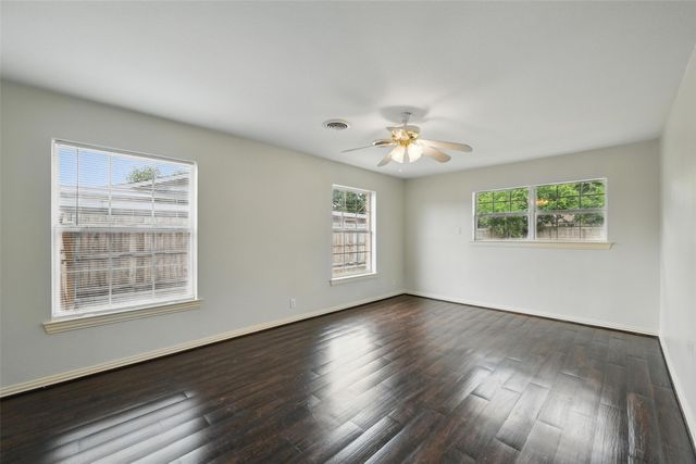 506 E Alexander Lane, Euless, TX 76040