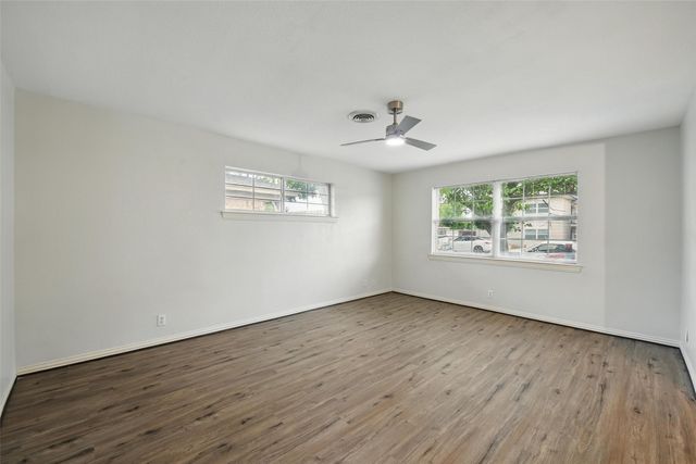 506 E Alexander Lane, Euless, TX 76040