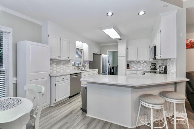 1451 Pine Needle Lane, Mooresville, NC 28115