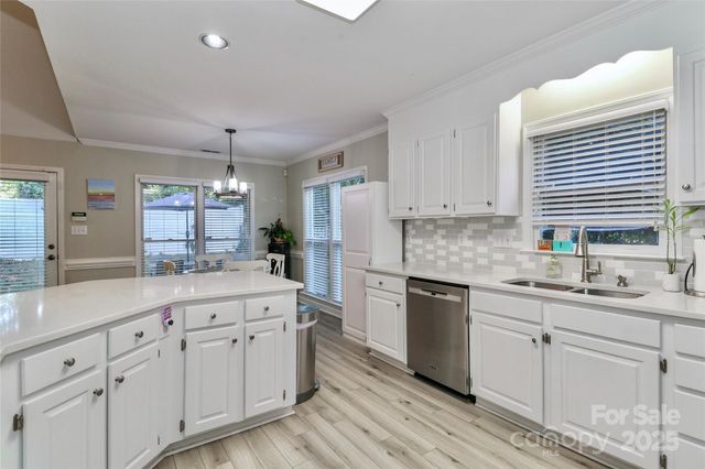 1451 Pine Needle Lane, Mooresville, NC 28115