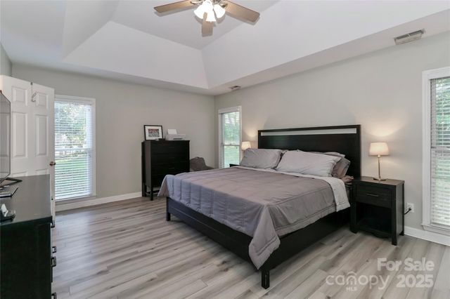 1451 Pine Needle Lane, Mooresville, NC 28115