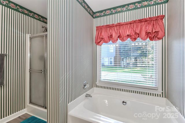 1451 Pine Needle Lane, Mooresville, NC 28115