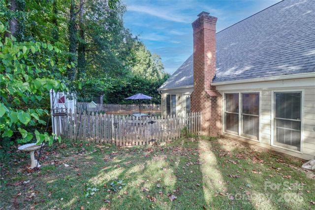 1451 Pine Needle Lane, Mooresville, NC 28115