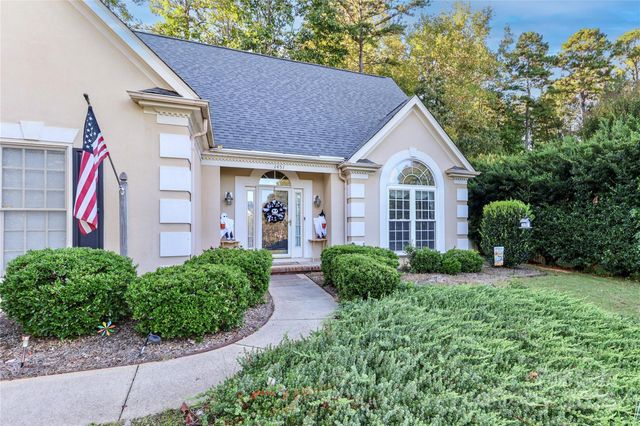 1451 Pine Needle Lane, Mooresville, NC 28115