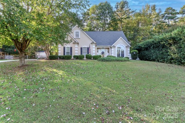 1451 Pine Needle Lane, Mooresville, NC 28115