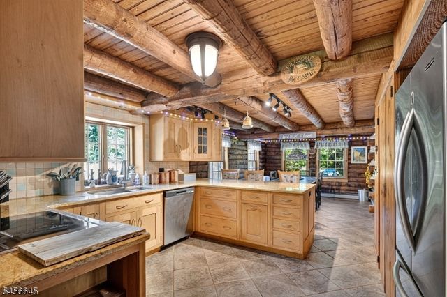 354 Long Hill Rd, Hillsborough Twp., NJ 08844