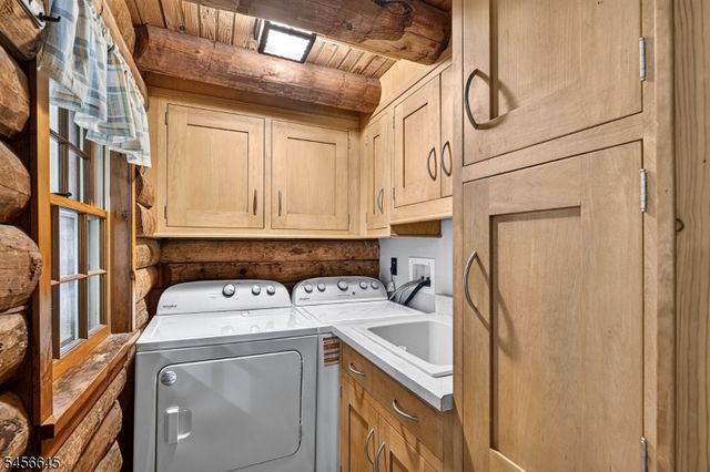 354 Long Hill Rd, Hillsborough Twp., NJ 08844