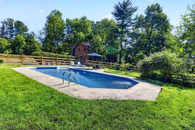 354 Long Hill Rd, Hillsborough Twp., NJ 08844