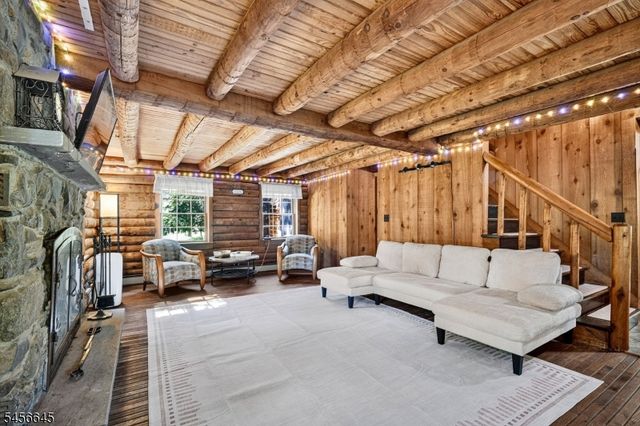 354 Long Hill Rd, Hillsborough Twp., NJ 08844