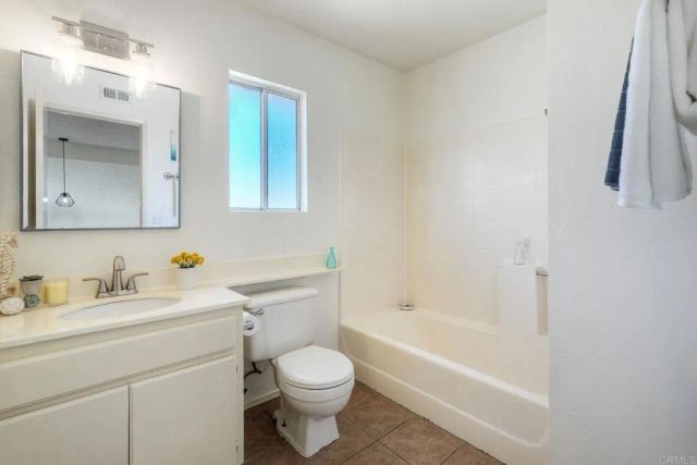 5349 Gooseberry Way, Oceanside, CA 92057