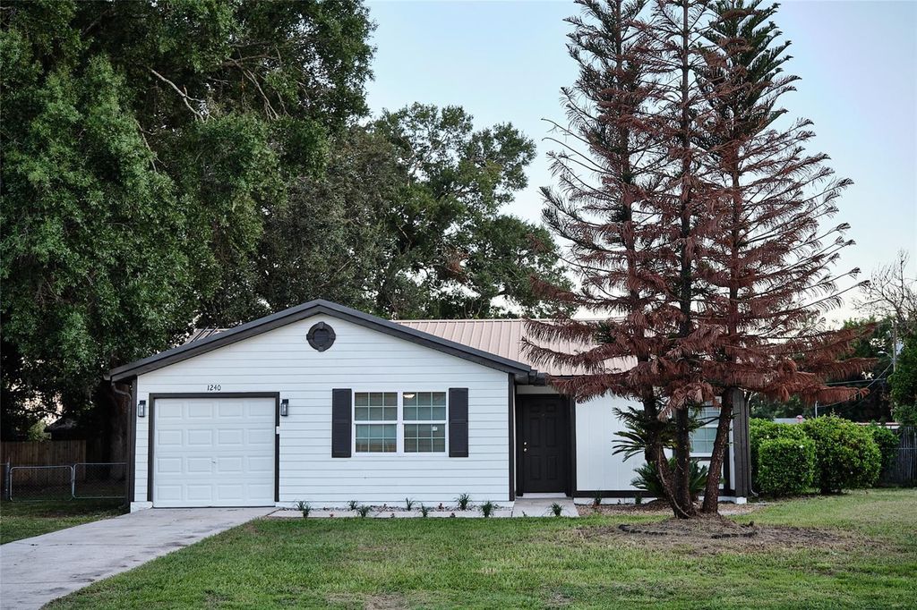 1240 WINDWAY CIRCLE, Kissimmee, FL 34744