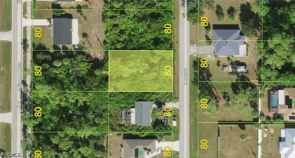 2435 Tamarind ST, Port Charlotte, FL 33948