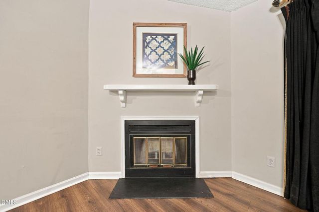1300 Park Glen Drive 302, Raleigh, NC 27610