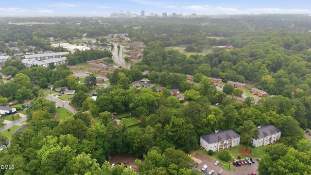1300 Park Glen Drive 302, Raleigh, NC 27610