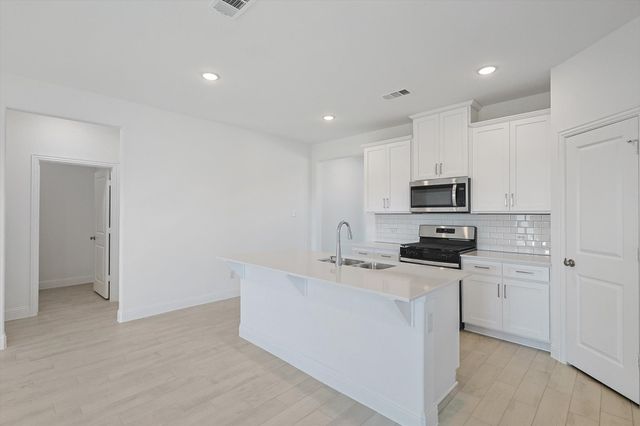 509 Amenduni Lane, Anna, TX 75409
