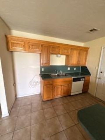 2921 SW 28th Street, Oklahoma City, OK 73108