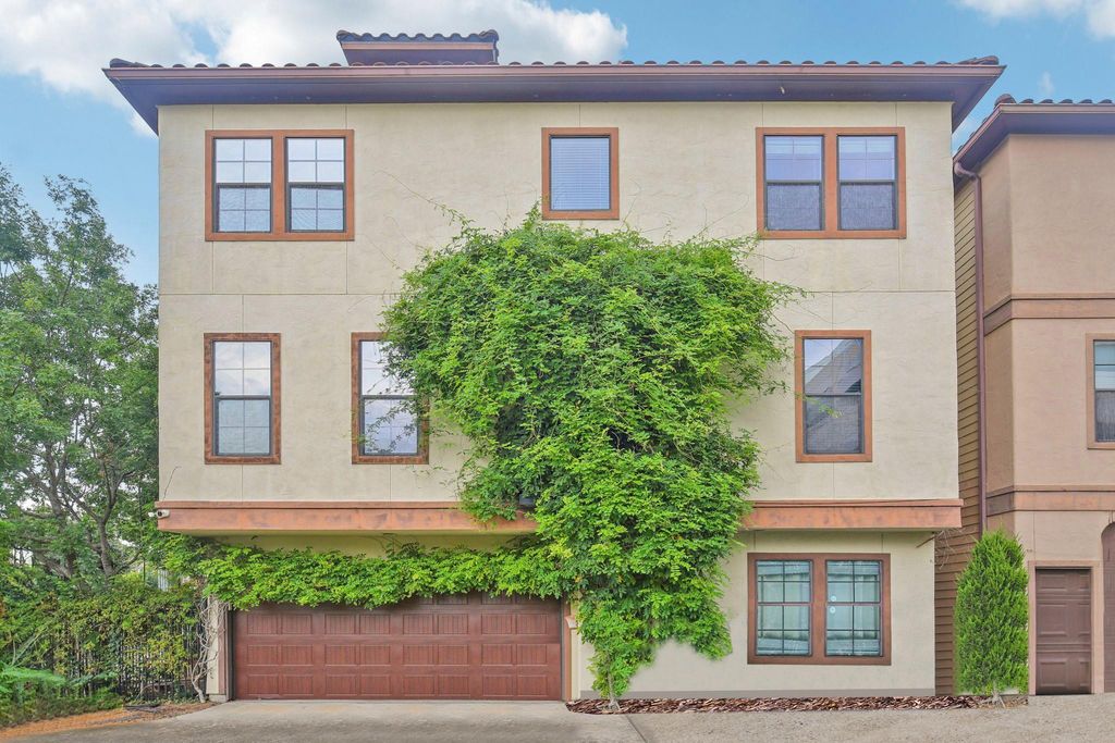 3930 Feagan Street, Houston, TX 77007