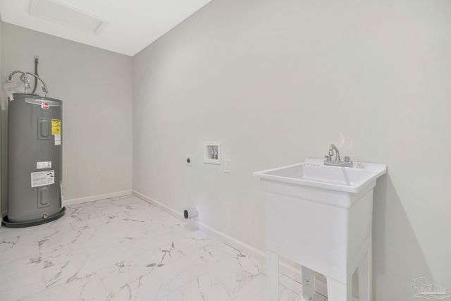 3710 N Blue Angel Pkwy, Pensacola, FL 32526