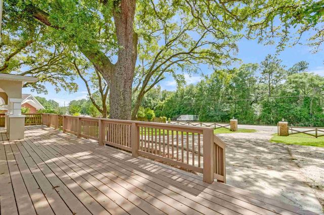 3710 N Blue Angel Pkwy, Pensacola, FL 32526