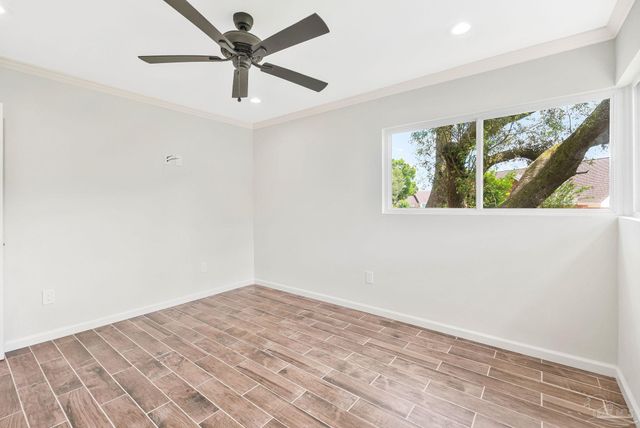 3710 N Blue Angel Pkwy, Pensacola, FL 32526