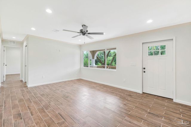 3710 N Blue Angel Pkwy, Pensacola, FL 32526