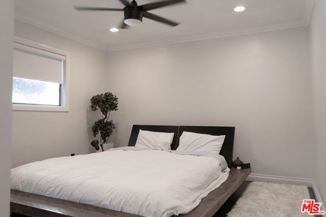 5651 Windsor Way 202, Culver City, CA 90230