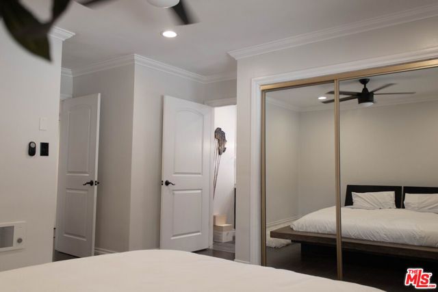 5651 Windsor Way 202, Culver City, CA 90230