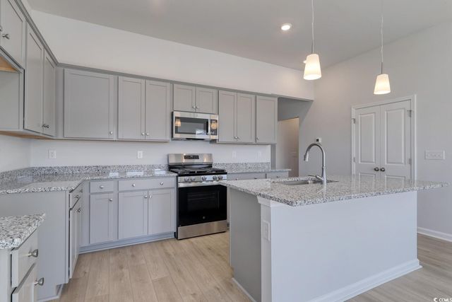 235 Sundrop Way, Conway, SC 29526