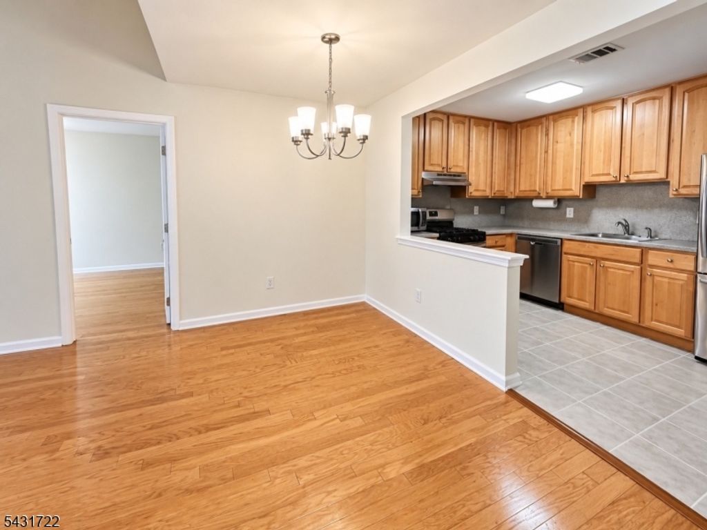 362 Cambridge Dr, Butler Boro, NJ 07405 — photo 3