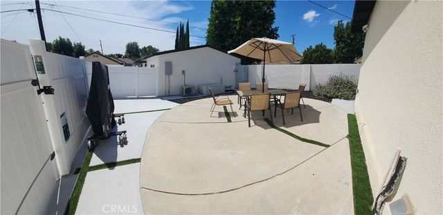 18216 Hartland Street, Reseda, CA 91335