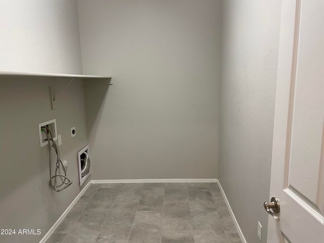 16607 W MESCAL Street, Surprise, AZ 85388