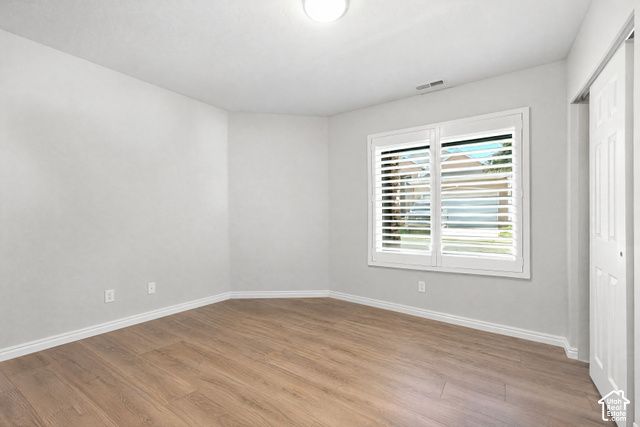 1112 W AUTUMN LEAF LN, Taylorsville, UT 84123