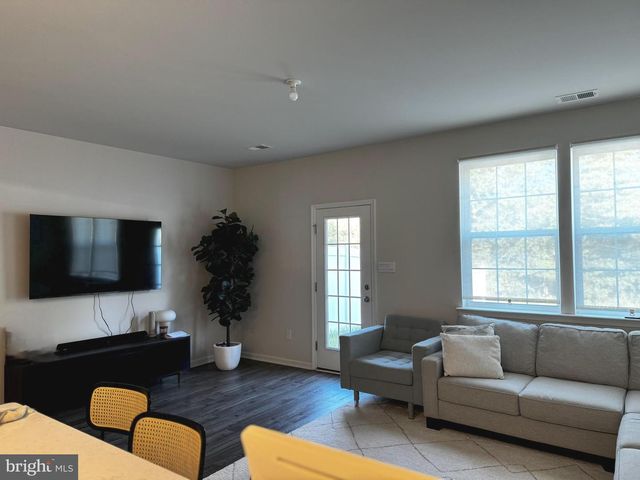 112 SICKLER CT, Sicklerville, NJ 08081