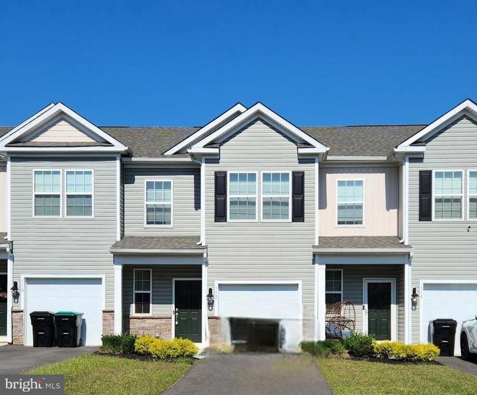 112 SICKLER CT, Sicklerville, NJ 08081