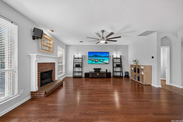 13422 Blackstone, Universal City, TX 78148