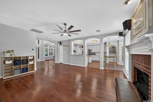 13422 Blackstone, Universal City, TX 78148