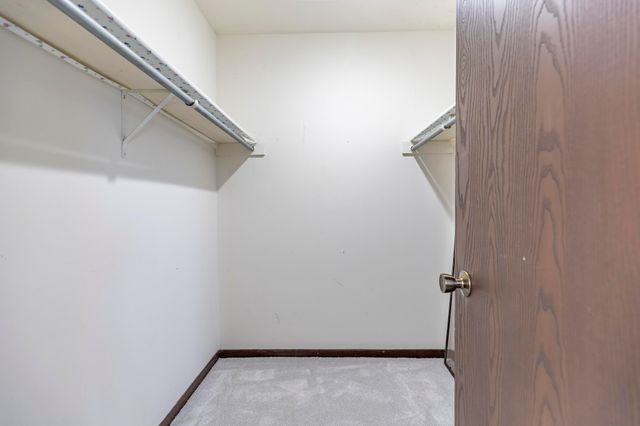 931 W Glen Park Avenue 204, Griffith, IN 46319