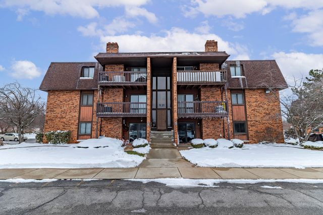 931 W Glen Park Avenue 204, Griffith, IN 46319