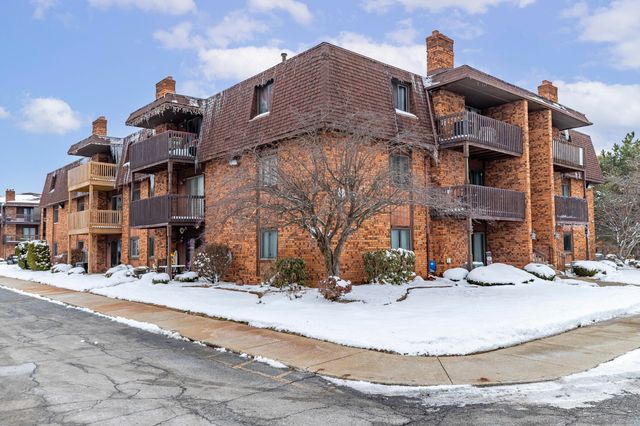 931 W Glen Park Avenue 204, Griffith, IN 46319