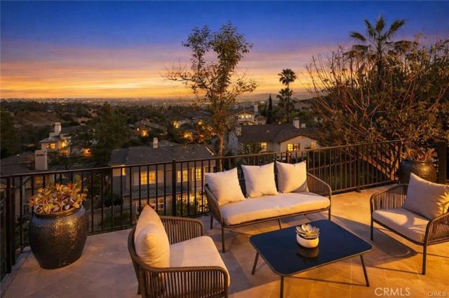 632 Hartwell Court, Altadena, CA 91001