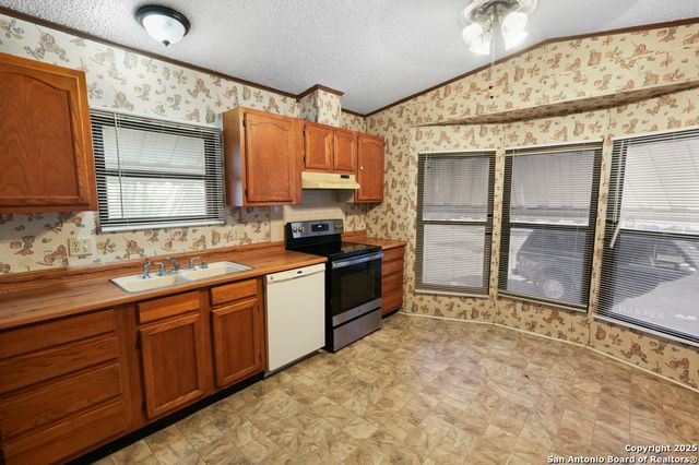 16240 San Pedro Ave Lot 220, San Antonio, TX 78232